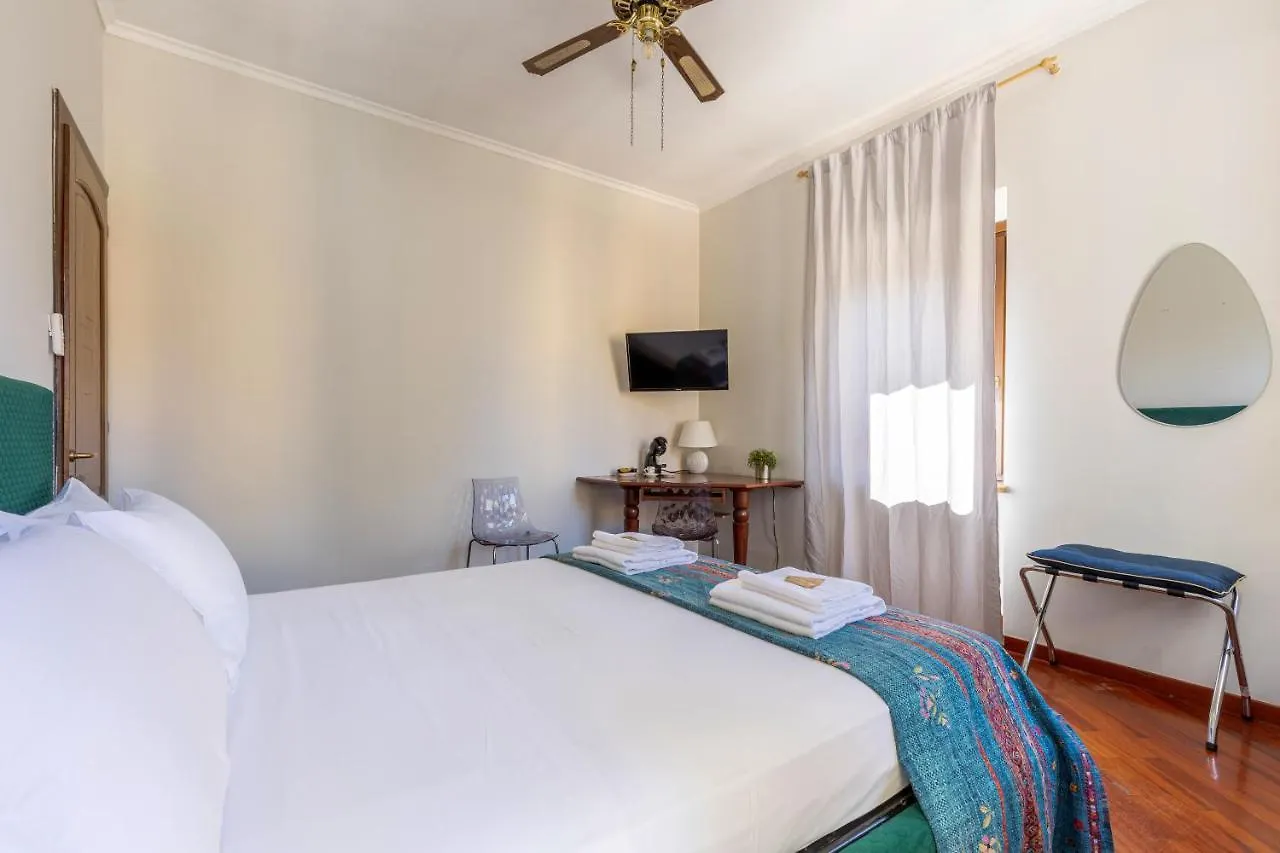 Apartment Suite 151 - City Center Rome Italy