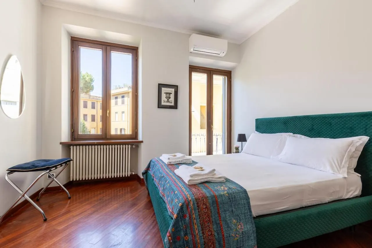 Suite 151 - City Center Rome 0*,  Italy
